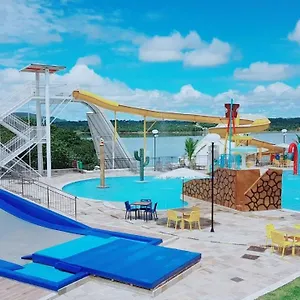 https://resort-do-lago-apart.caldasnovashotels.com